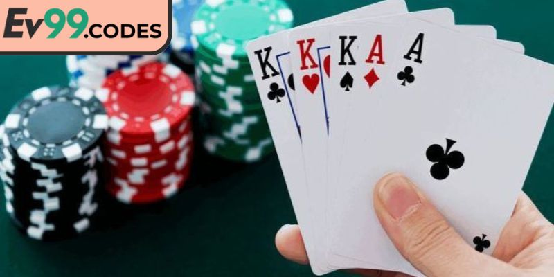 Những quân bài quan trọng trong trò chơi online